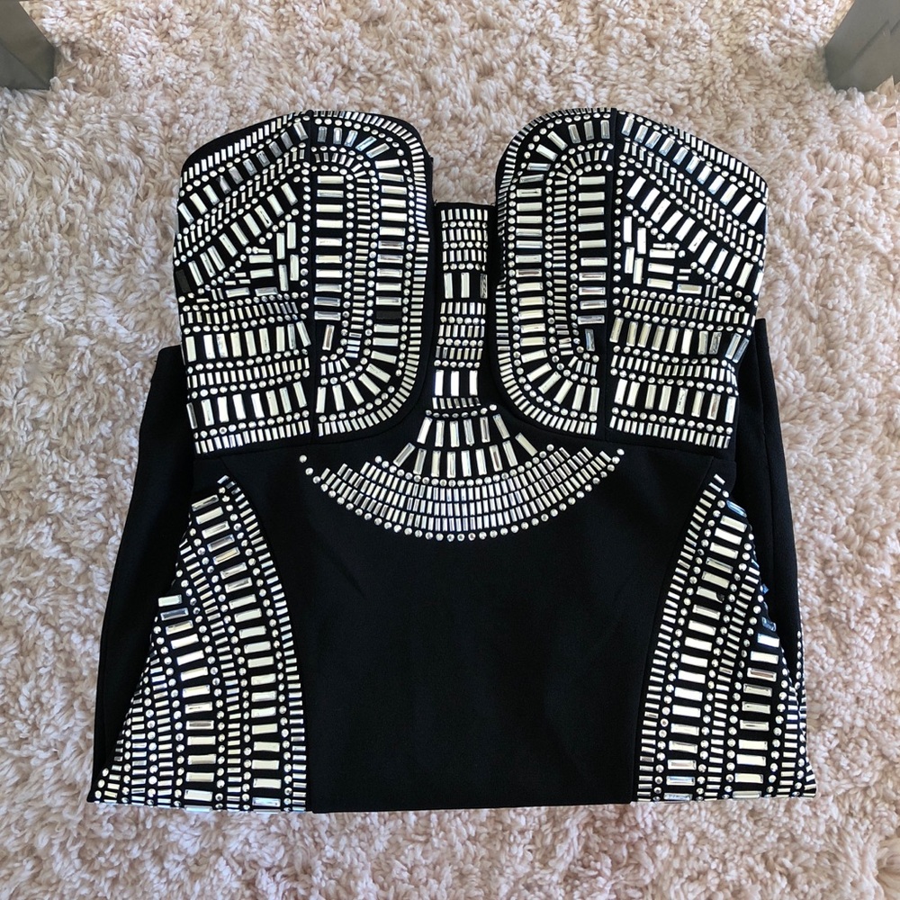 I’m selling this cute bejeweled dress!